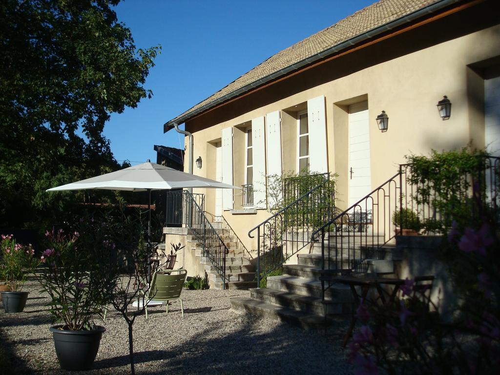 Les Communs Du Manoir Apartamento Écully Quarto foto