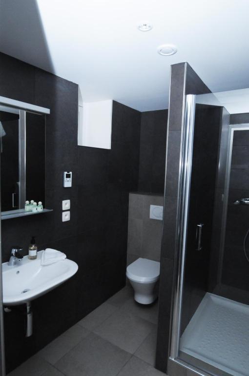 Les Communs Du Manoir Apartamento Écully Quarto foto