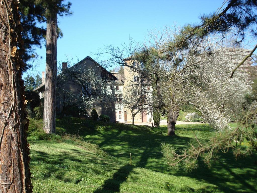 Les Communs Du Manoir Apartamento Écully Exterior foto